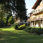Hrebenka 3*