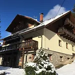 Hřebenka 3*