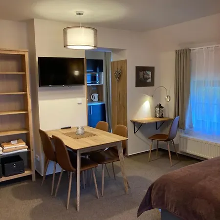 Hrebenka 3*
