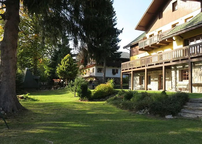 Hrebenka 3*